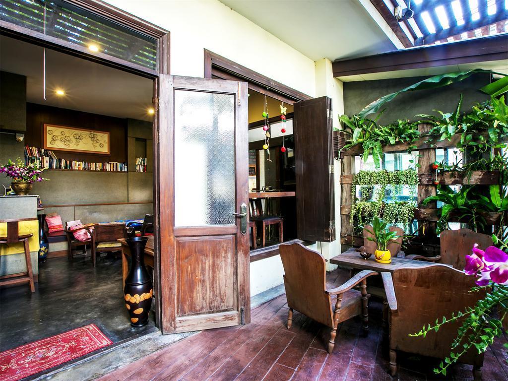 Ban Kong Rao Guesthouse Чиангмай Экстерьер фото