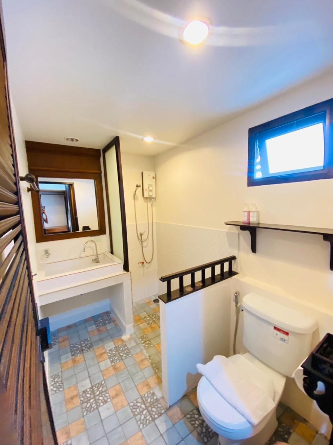 Ban Kong Rao Guesthouse Чиангмай Экстерьер фото