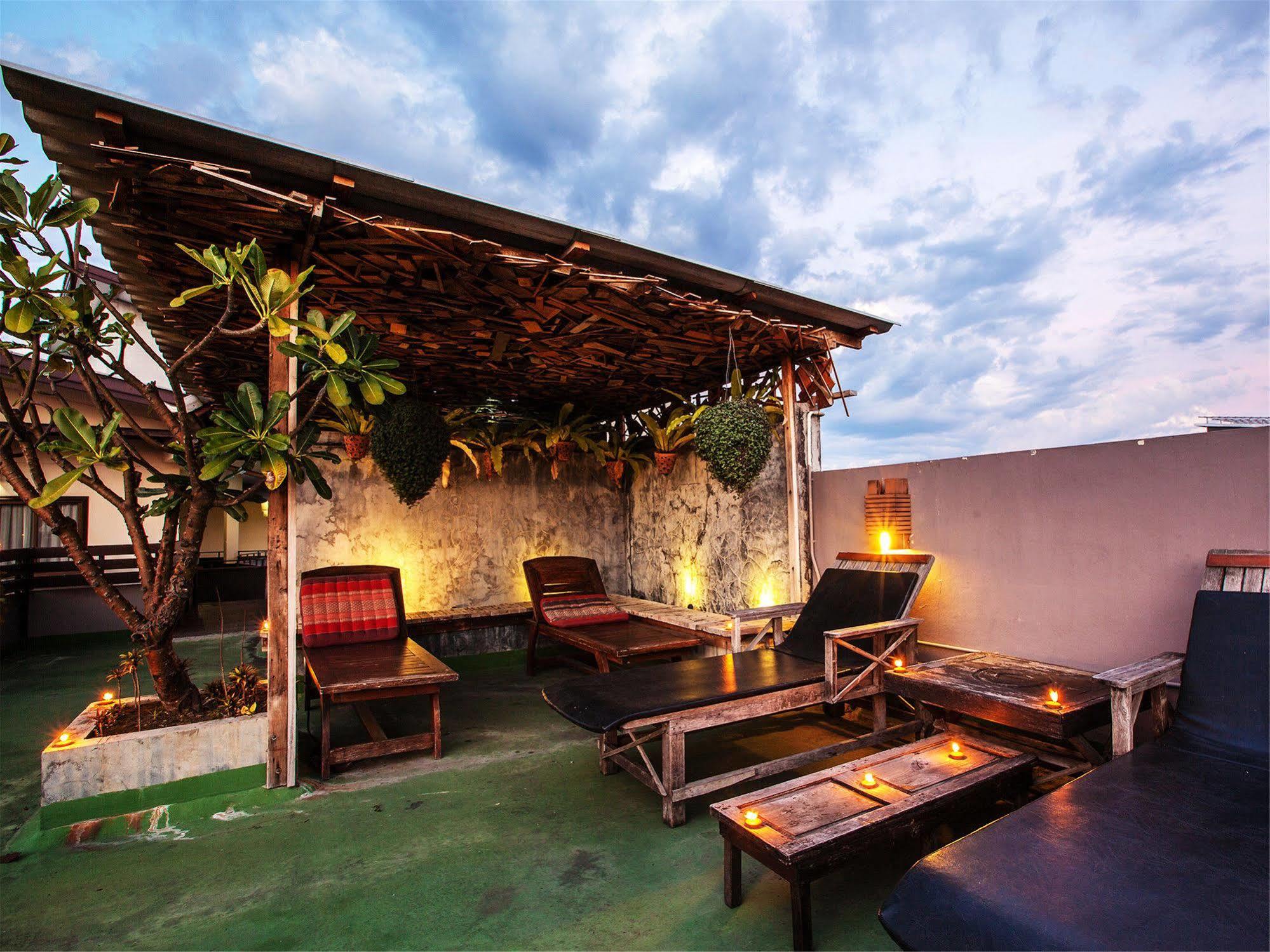 Ban Kong Rao Guesthouse Чиангмай Экстерьер фото