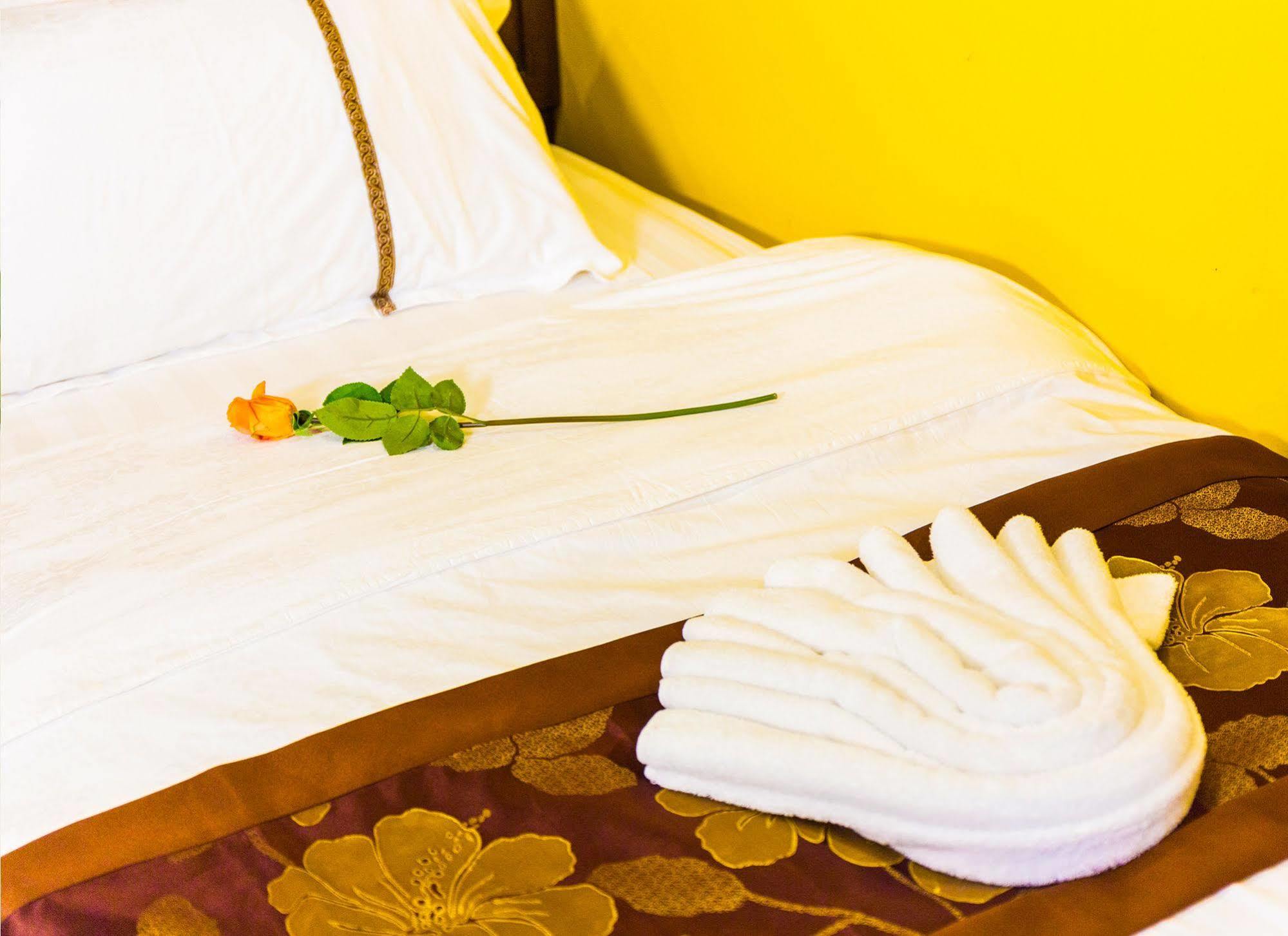 Ban Kong Rao Guesthouse Чиангмай Экстерьер фото